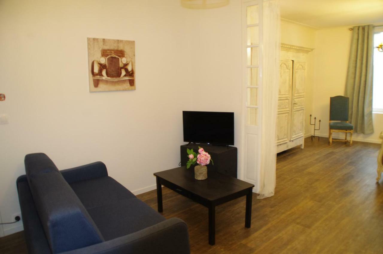 La Cour Royale Apartment Bayeux Luaran gambar