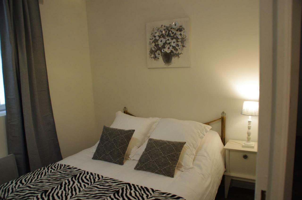 La Cour Royale Apartment Bayeux Luaran gambar